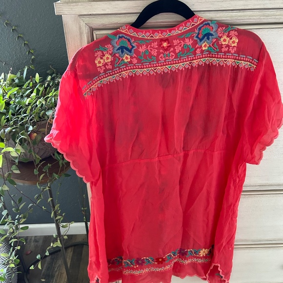 Johnny Was Short Sleeve Tunic Silk and Embroidery XL - Picture 2 of 3